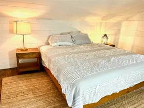 Charming Keuka Wine Trail Home with two King beds - Image 4