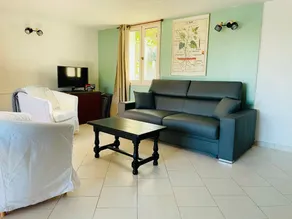 The Blue Cedar Lodging - Image 2