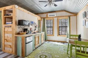 Boho Glamp * hot tub * Guadalupe Cabin - Image 4