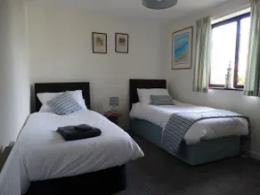 Cornish Getaway, bungalow on holiday park - Image 4