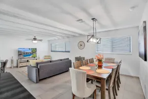 Jacuzzi Villa w/Heated Pool min to ocean,Large Fam - Image 4