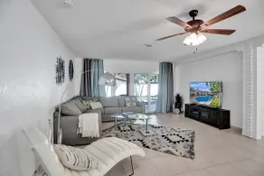 Jacuzzi Villa w/Heated Pool min to ocean,Large Fam - Image 3