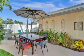 Jacuzzi Villa w/Heated Pool min to ocean,Large Fam - Image 5