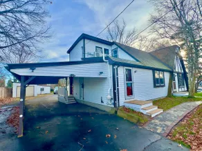 Webster Lake - 3BR / 2 BATH Apartment - Image 3