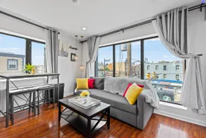 1-BR Modern Apt-Skyview downtown - Private Rooftop - Image 4