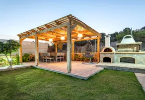 Memi Beach front Villa - Image 5