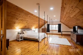 Large Loft—Walk to Breweries— Coffee Bar—King Bed - Image 3