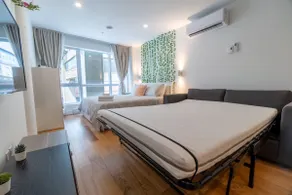 Chic 2BR Suite | Walk to Old Port - Image 4