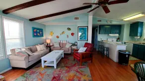Short Walk to Beach, Pier w/ Live Music & More! - Image 4