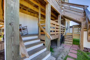 Scarborough town Surfstead w/ hot tub - Image 4