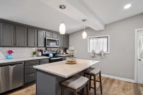 Modern Family House Super Close to Hershey Park - Image 4