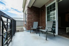 Modern Condo in the Heart of Downtown Greenville - Image 2