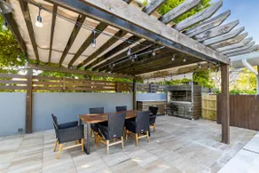 Villa Pearl w Pool, Mini Golf, Spacious Terrace - Image 5
