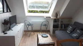Small cozy nest with sea view, 3-min walk to the beach - Image 5