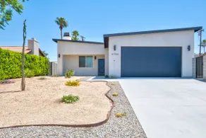 Desert Oasis! Pool & Spa! Spa heating included! - Image 3
