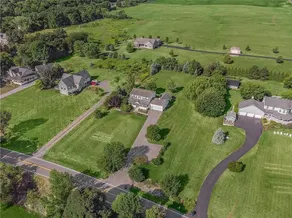 Charming 4-Season Cayuga Lake House near Sheldrake Point!! - Image 3