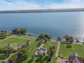 Charming 4-Season Cayuga Lake House near Sheldrake Point!! - Image 5