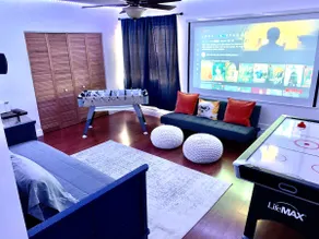 Kendall Keys Oasis w/ HEATED Pool Theater & Arcade - Image 5