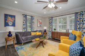 Modern Home In PRIME location - King Bed/ Spacious - Image 2
