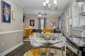 Modern Home In PRIME location - King Bed/ Spacious - Image 3