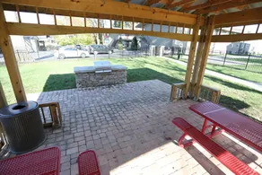 24-2 Queen Beds-1 Bath-Pet Friendly-2nd Floor - Image 3