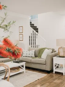 Luxury 2-bedroom guesthouse - Image 2
