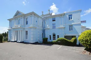 The Coach House - Image 4