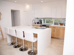 Beachside Home Next to Everything! Patio/Wifi/TVs - Image 4