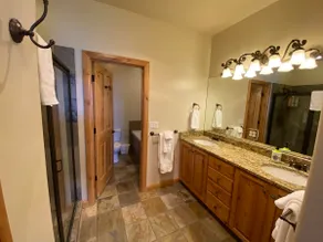 Lakeside Mountain Condo - Image 4