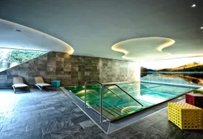 Luxus Pine Apartment with SPA + Pool close Ischgl - Image 2