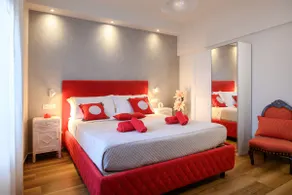 Lady Camollia Apartment - Image 5