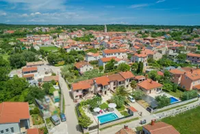 Villa Pietra - Image 2