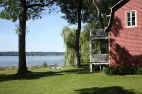 Le 98, an apartment on the river. - Image 2