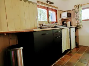 Studio surrounded by nature - Image 5