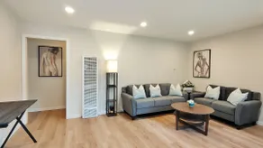 2616 - Downtown Mtn View Cozy 2BD Apt - Image 2