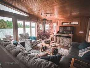 CedarCottage•Sauna•HOTTUB•Fireplace• Lakefront - Image 5