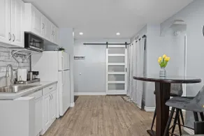 Private 1 Bedroom Suite - Perfect for Travelers! - Image 4