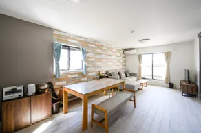 Hatsune, a newly built 3-story house, private rental, available for airport pickup, parking available, 0 minutes to Imabane Station on the Hankyu Line - Image 2