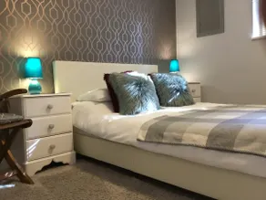 Beautiful guest suite in Hampshire - Image 3
