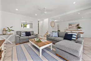 Modern Noosa Retreat: Private Pool - Image 3