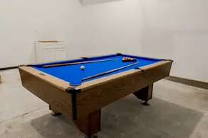 Fountain Square 5-BR Oasis w/ Pool Table & Arcade! - Image 3