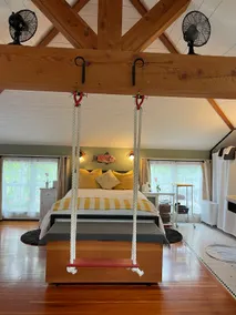The Loft: near MSU, private entry, kitchen & baths - Image 2
