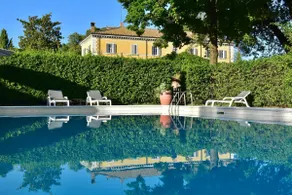 Il Palazzo – Historic Residence with Pool - Image 2
