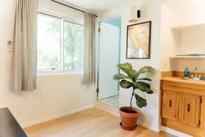 Mountain Studio with Spectacular Views - Image 4