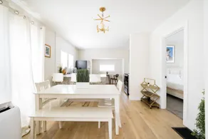Modern & Spacious 4BR/2BA in Central SE Portland - Image 3