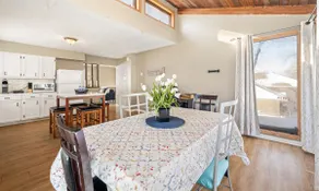Spacious 5BR | Pets Stay Free | Sleeps 12 - Image 3