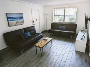 Remodeled 2 bdm in paradise, Steps to Beach/Pool - Image 4