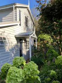 Beechworth beautiful garden cottage - Image 2