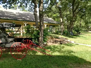 Hidden Gem near Lake Ray Roberts - Image 3