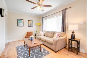 Historic & Charming Apartment near Retro Row - Image 3